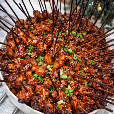 Saté met Satésaus Saté met Satésaus